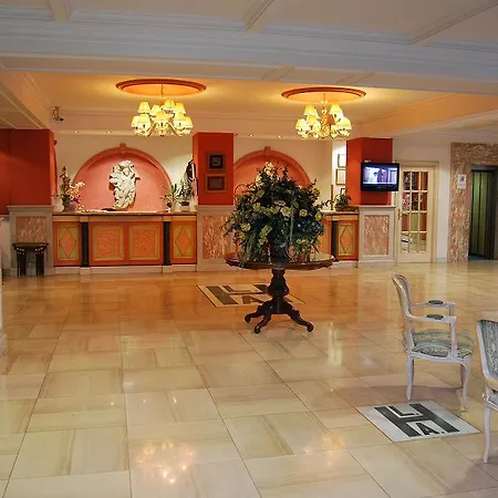 Angeles Hotel 4*