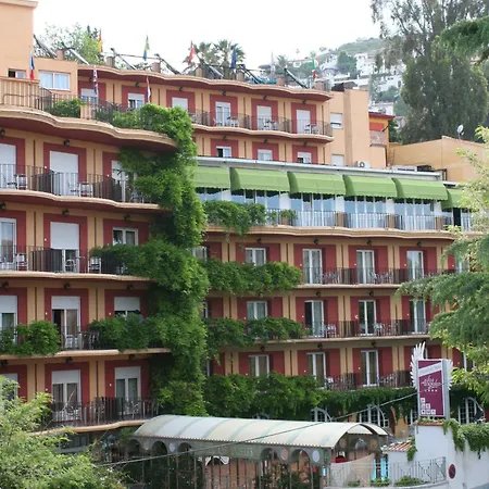 Hotel Angeles 4*