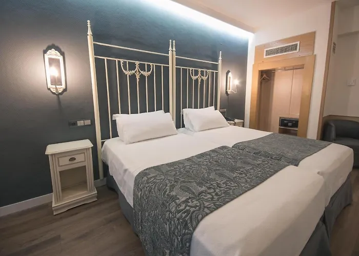 Angeles Hotel